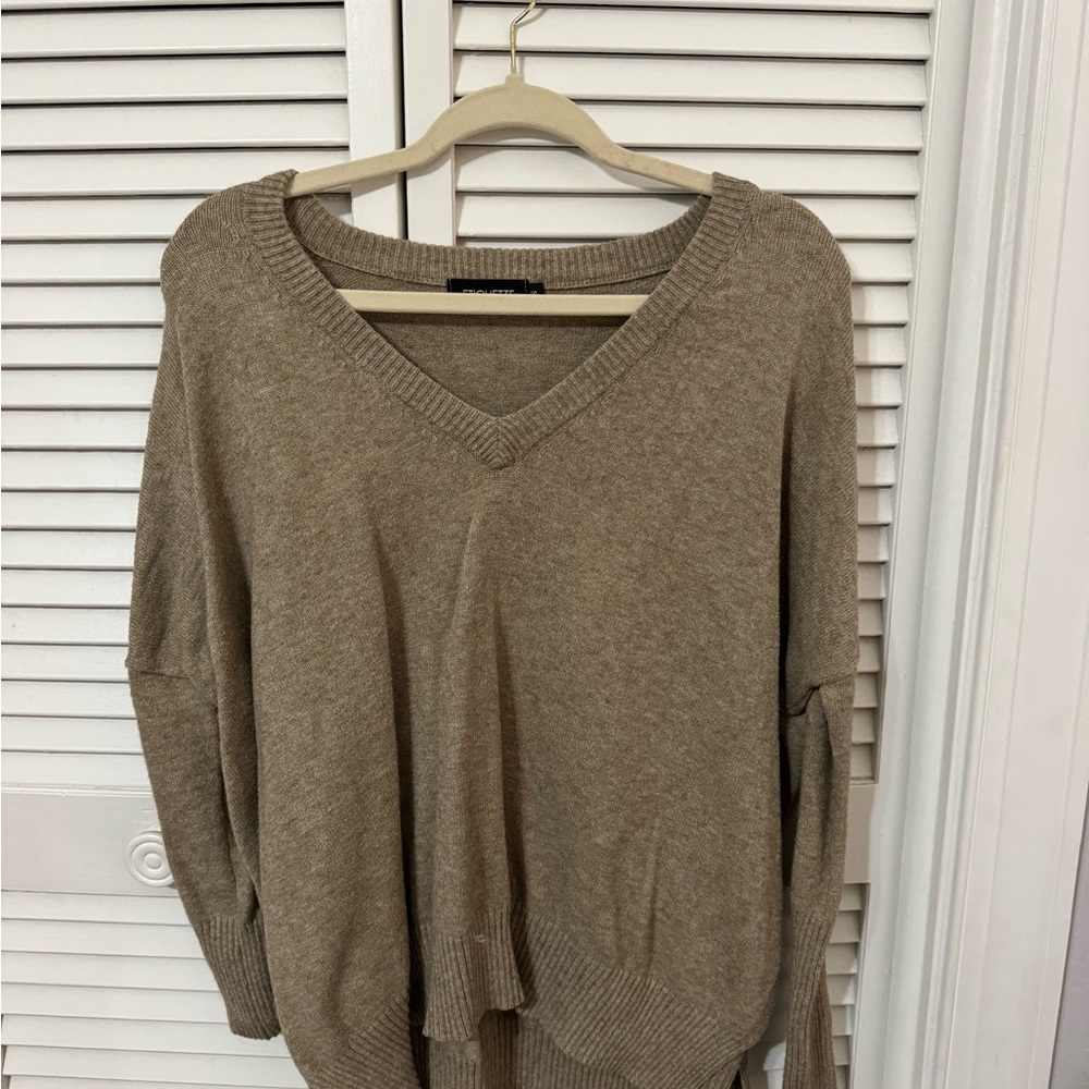 V-Neck Knit Sweater in Taupe